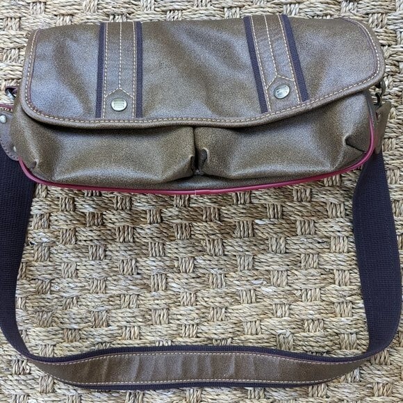 Esprit Shoulder Purse with striped lining, red and brown - Picture 3 of 10